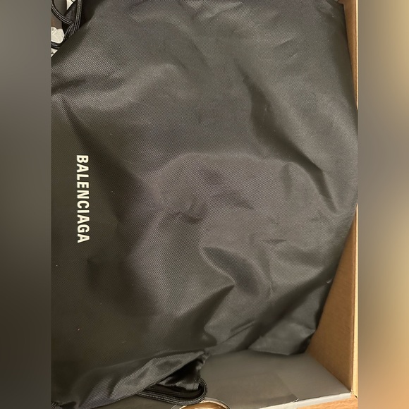Balenciaga size 39 - Picture 4 of 6